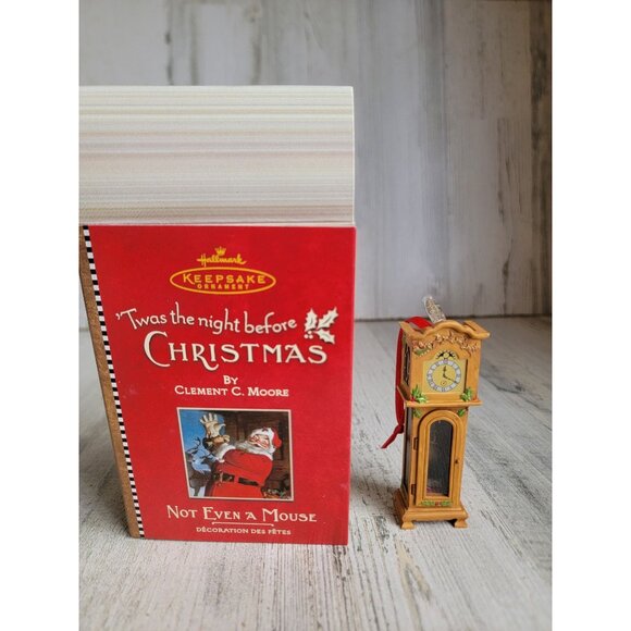 Hallmark not even a mouse Twas the night before Xmas ornament - Picture 1 of 7